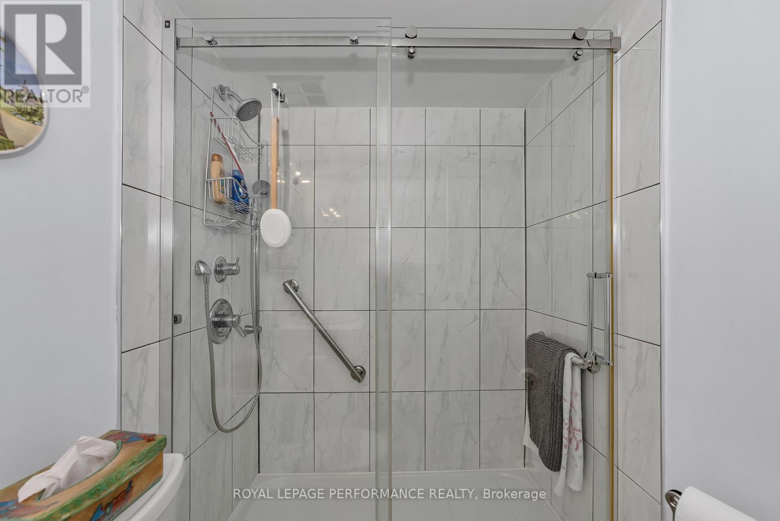 903 - 200 Lafontaine Avenue, Ottawa, Ontario  K1L 8K8 - Photo 24 - X12606128