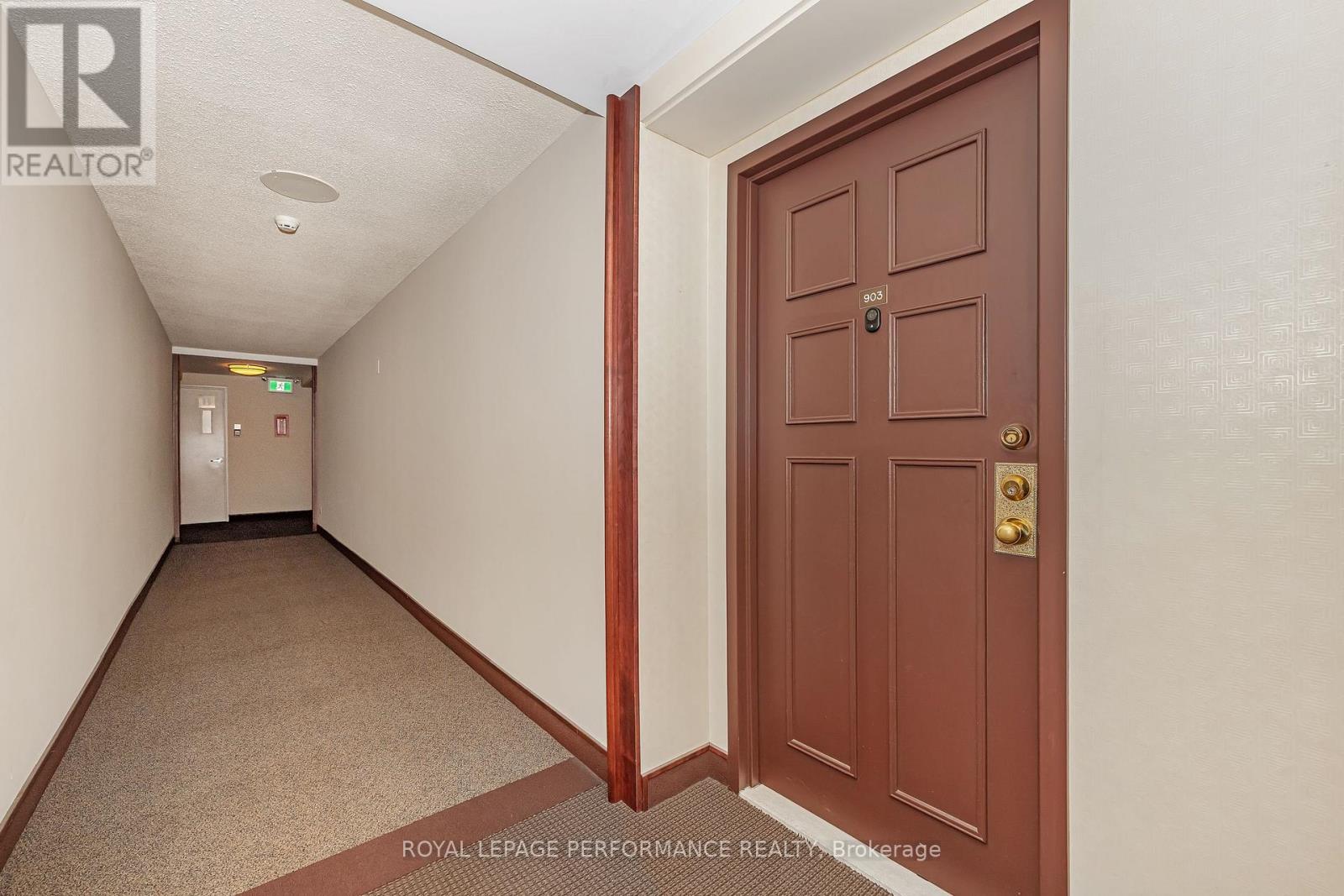 903 - 200 Lafontaine Avenue, Ottawa, Ontario  K1L 8K8 - Photo 4 - X12606128