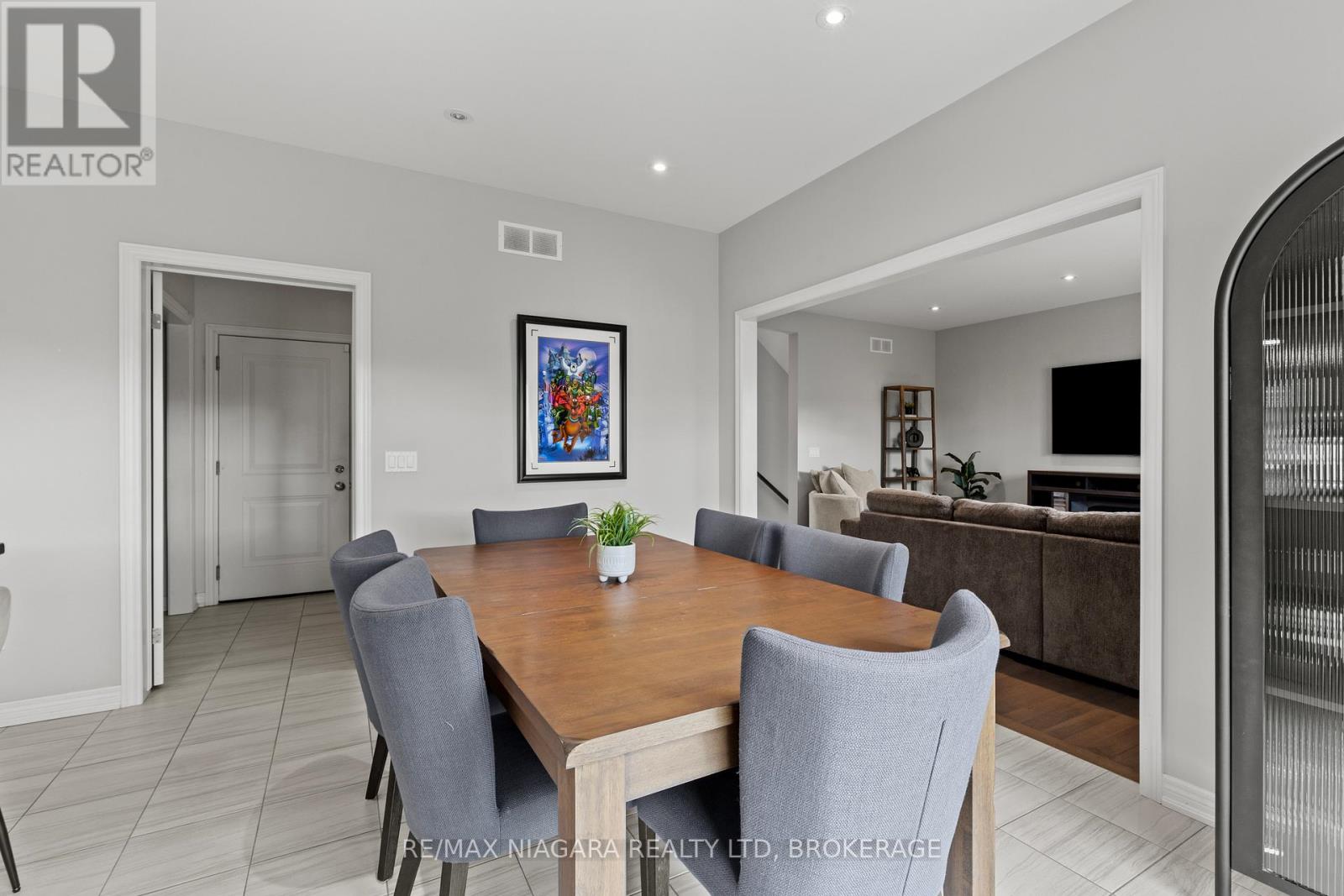 3 Summerhayes Drive, Niagara-On-The-Lake, Ontario  L0S 1J0 - Photo 12 - X12606134