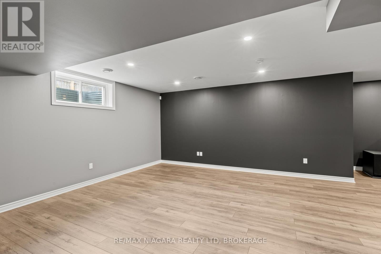 3 Summerhayes Drive, Niagara-On-The-Lake, Ontario  L0S 1J0 - Photo 33 - X12606134