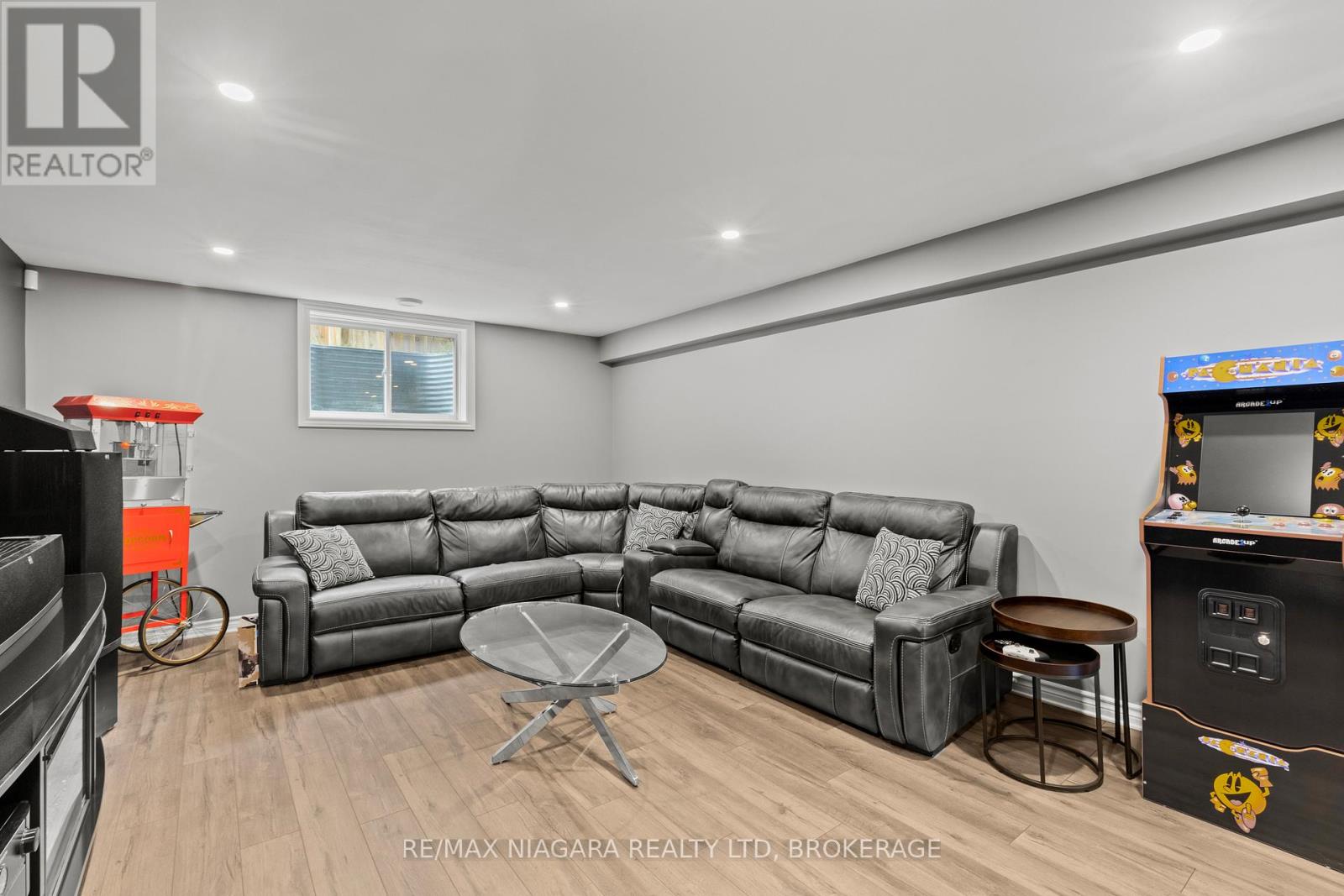 3 Summerhayes Drive, Niagara-On-The-Lake, Ontario  L0S 1J0 - Photo 36 - X12606134