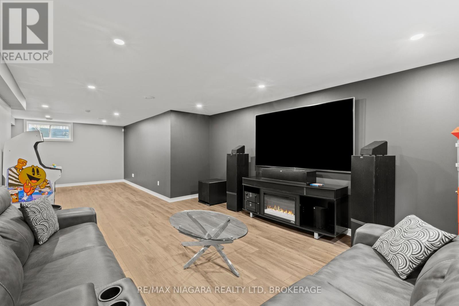 3 Summerhayes Drive, Niagara-On-The-Lake, Ontario  L0S 1J0 - Photo 37 - X12606134