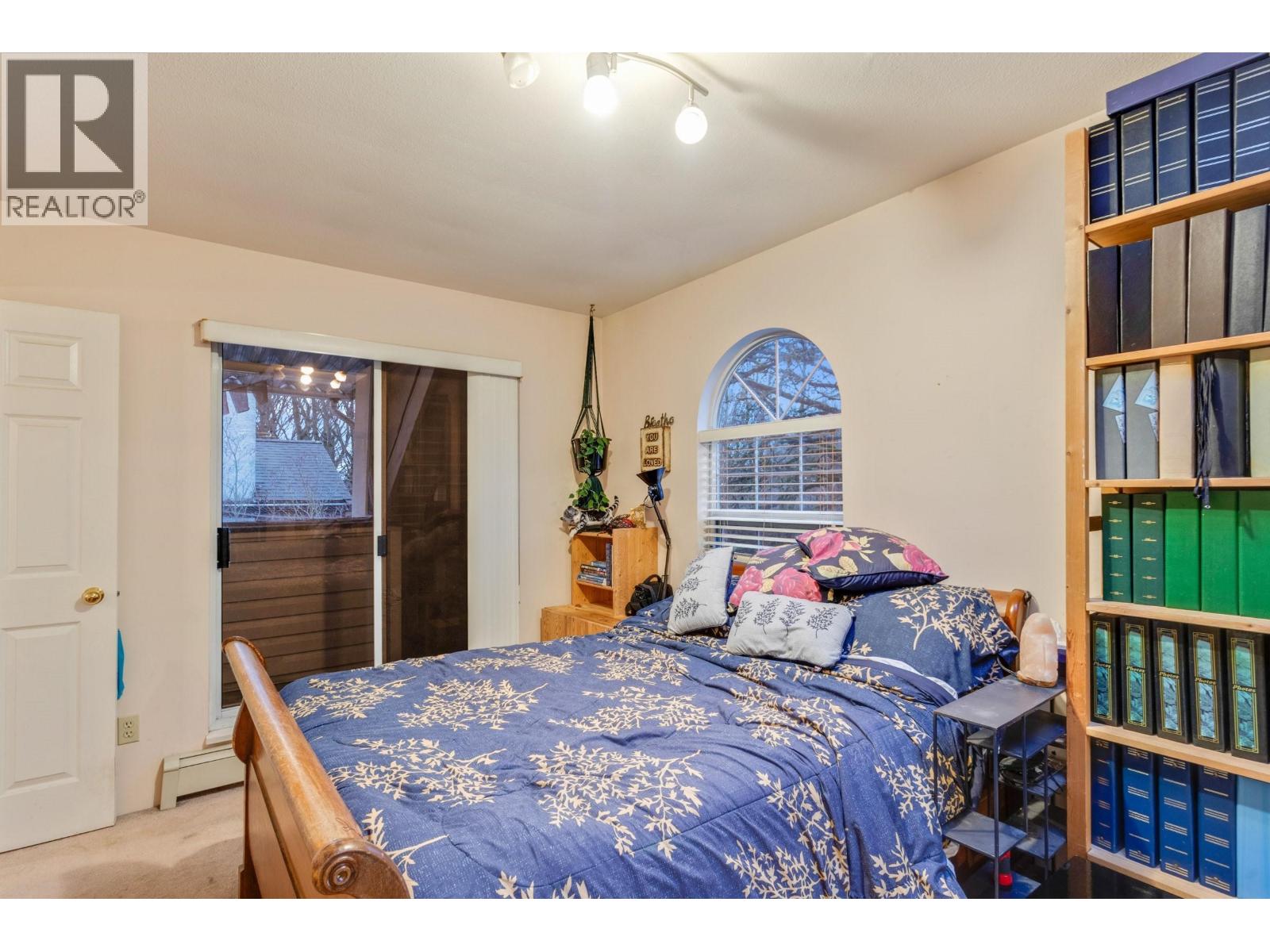 2586 W 8th Avenue, Vancouver, British Columbia  V6K 2B4 - Photo 10 - R3072510