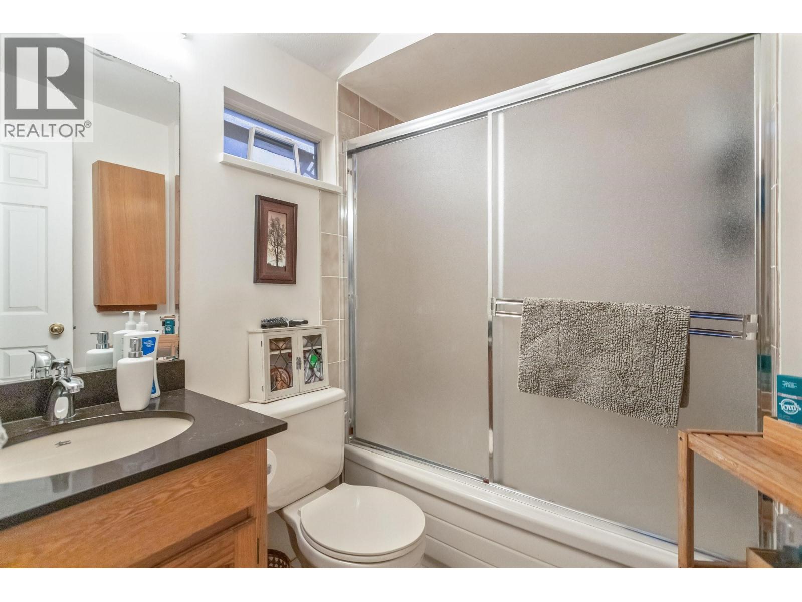 2586 W 8th Avenue, Vancouver, British Columbia  V6K 2B4 - Photo 15 - R3072510