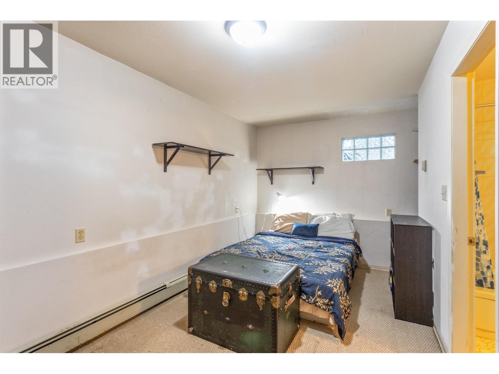 2586 W 8th Avenue, Vancouver, British Columbia  V6K 2B4 - Photo 16 - R3072510