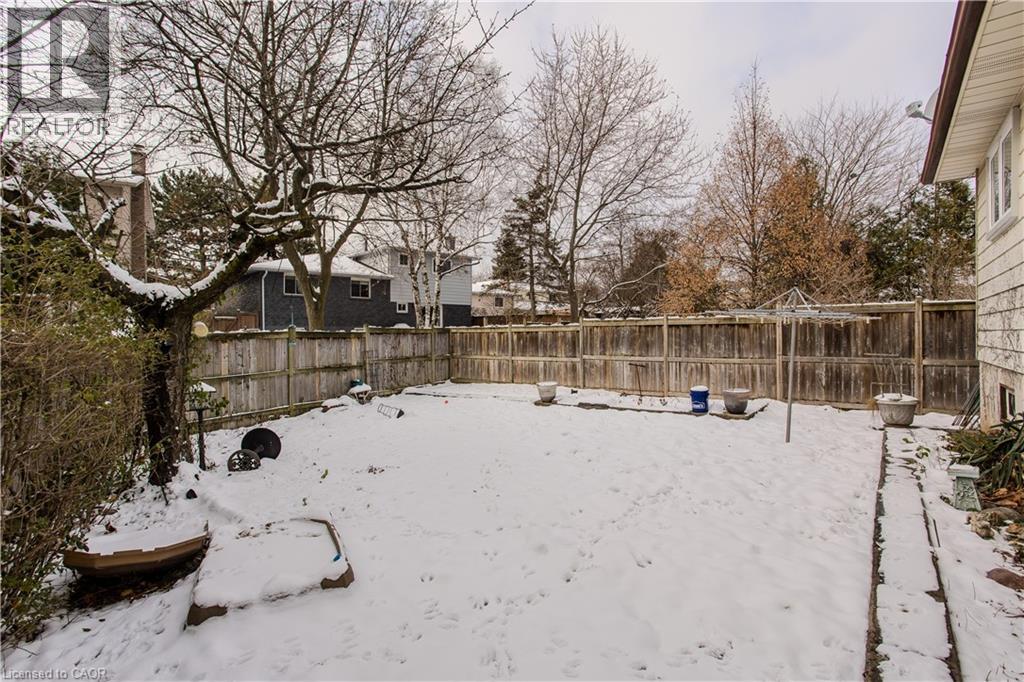 2374 Duncaster Drive, Burlington, Ontario  L7P 3V6 - Photo 10 - 40792551