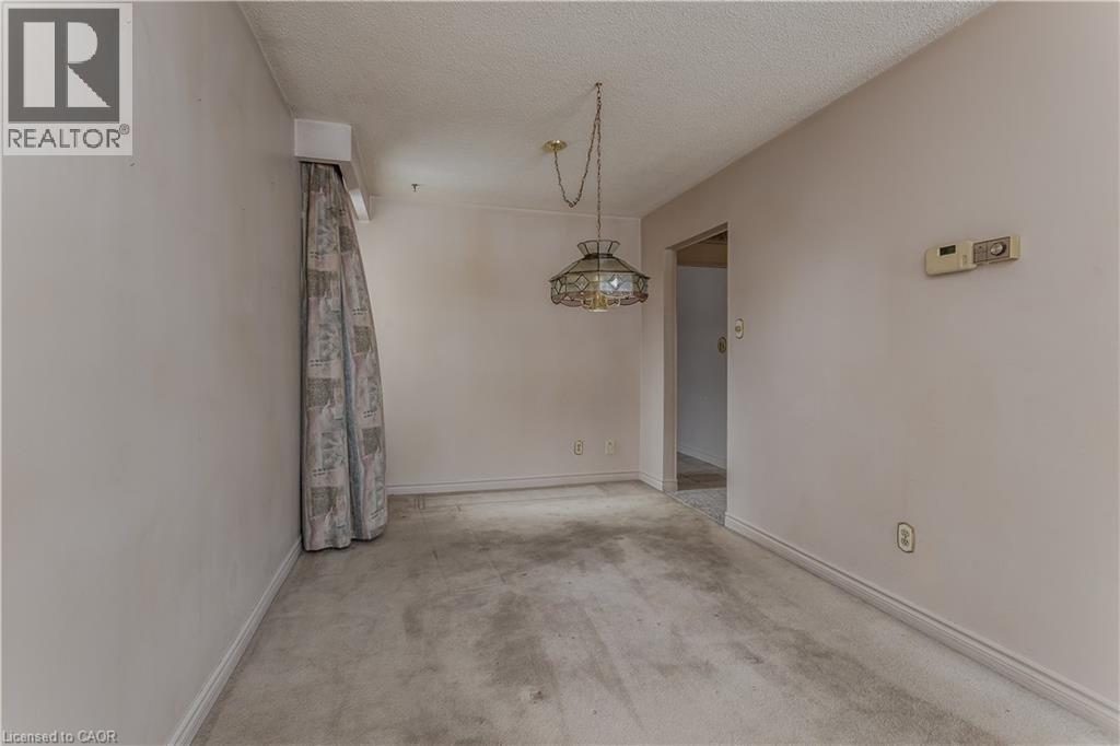 2374 Duncaster Drive, Burlington, Ontario  L7P 3V6 - Photo 20 - 40792551