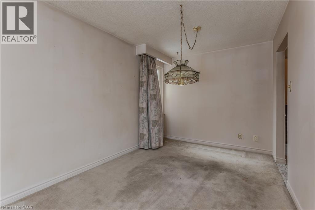 2374 Duncaster Drive, Burlington, Ontario  L7P 3V6 - Photo 21 - 40792551