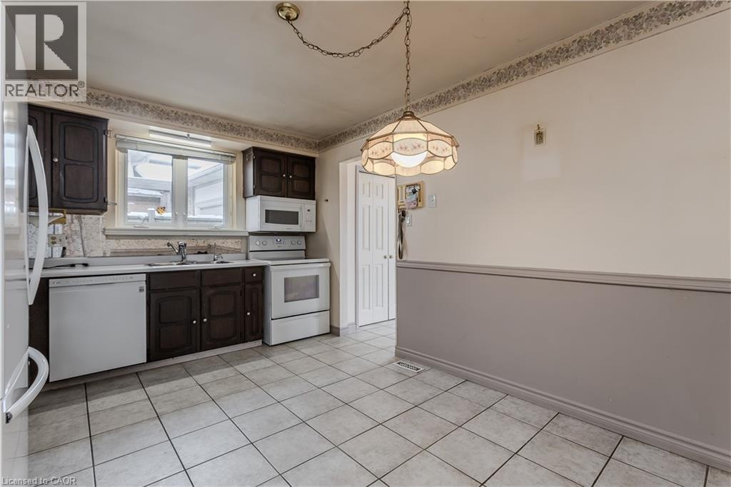 2374 Duncaster Drive, Burlington, Ontario  L7P 3V6 - Photo 23 - 40792551