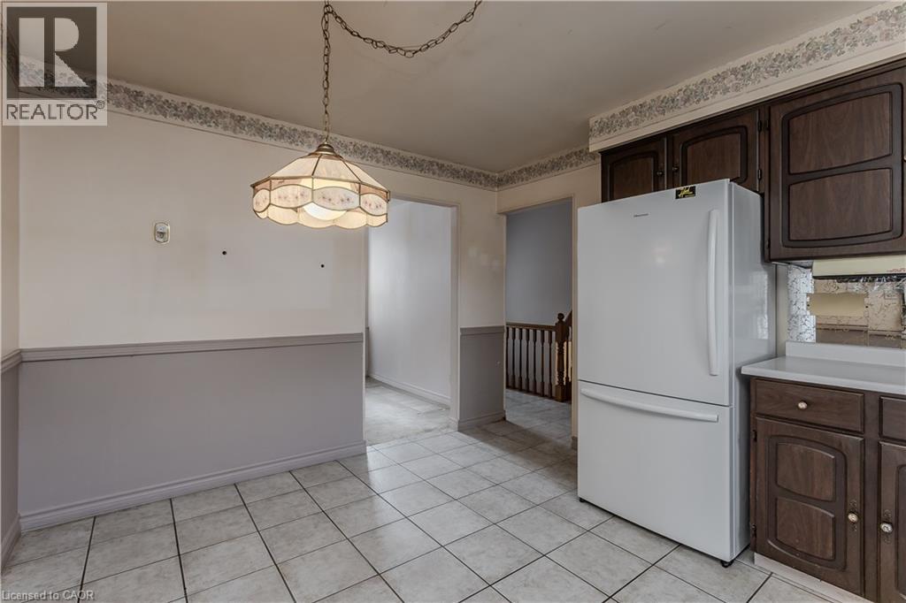 2374 Duncaster Drive, Burlington, Ontario  L7P 3V6 - Photo 25 - 40792551