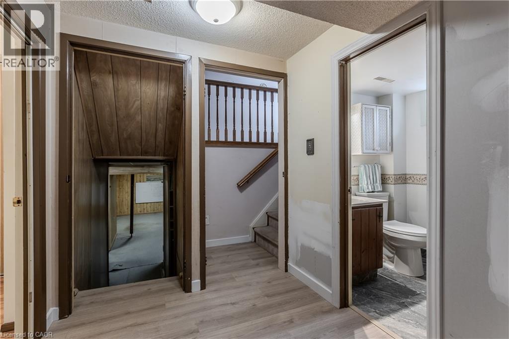 2374 Duncaster Drive, Burlington, Ontario  L7P 3V6 - Photo 37 - 40792551