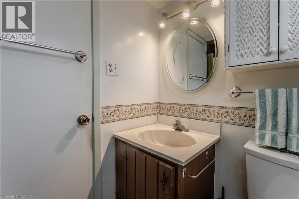 2374 Duncaster Drive, Burlington, Ontario  L7P 3V6 - Photo 41 - 40792551