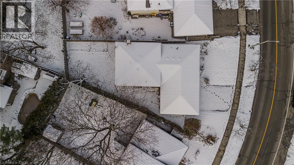 2374 Duncaster Drive, Burlington, Ontario  L7P 3V6 - Photo 6 - 40792551