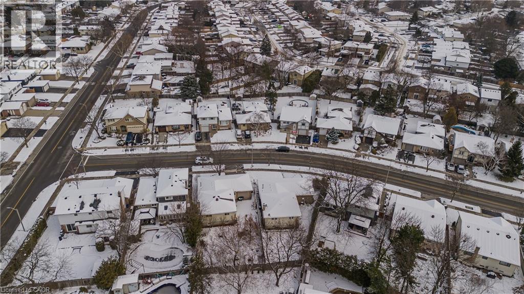 2374 Duncaster Drive, Burlington, Ontario  L7P 3V6 - Photo 8 - 40792551