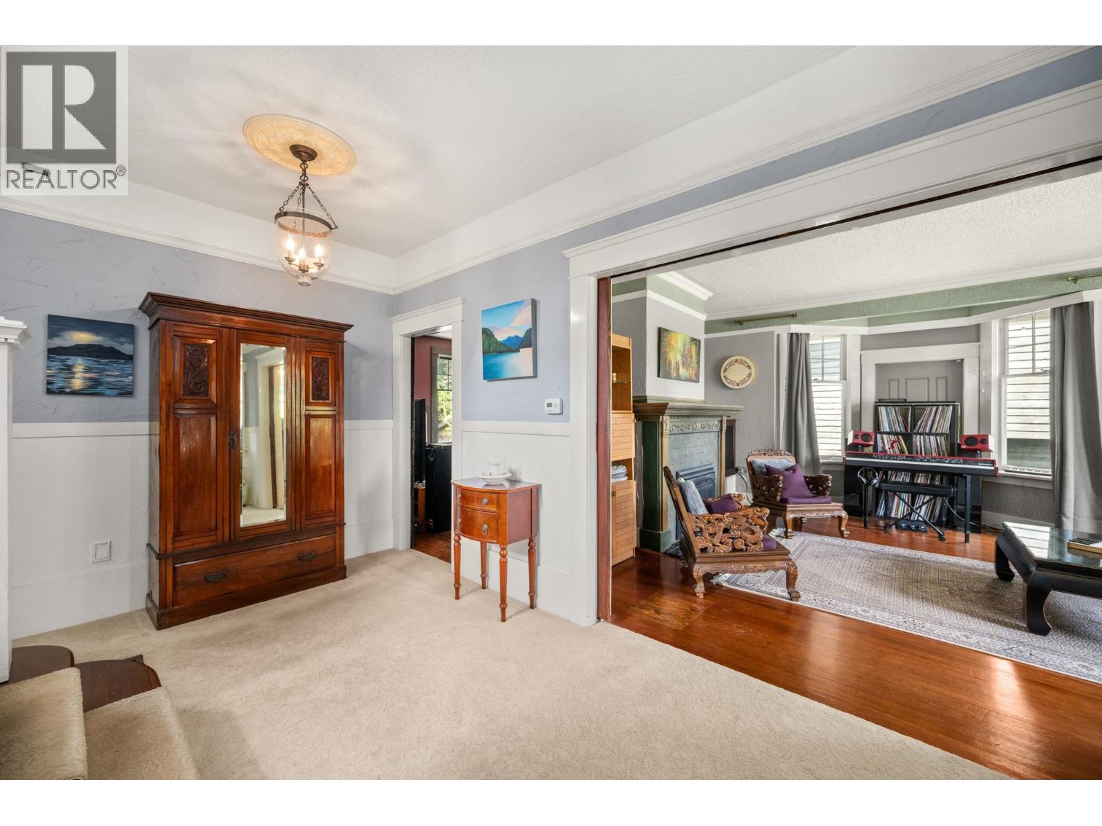 922 Fifth Street, New Westminster, British Columbia  V3L 2Y4 - Photo 4 - R3072515