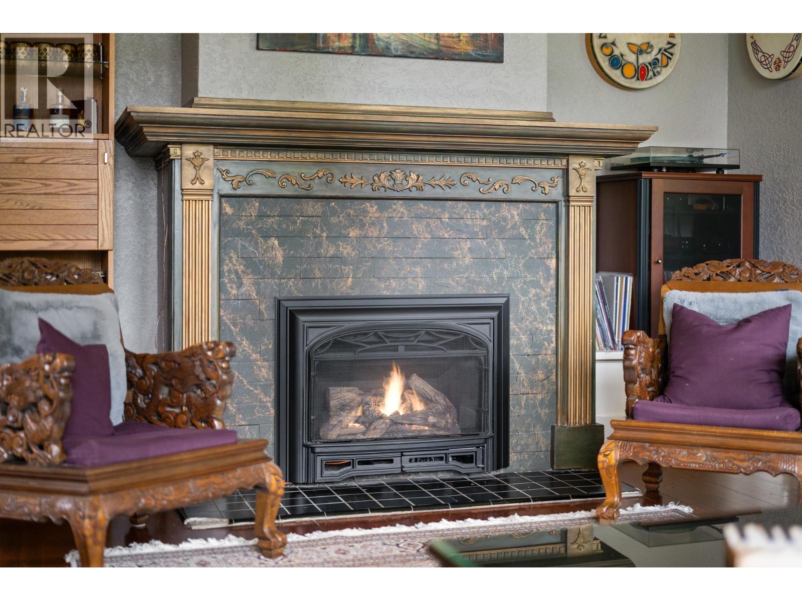 922 Fifth Street, New Westminster, British Columbia  V3L 2Y4 - Photo 9 - R3072515