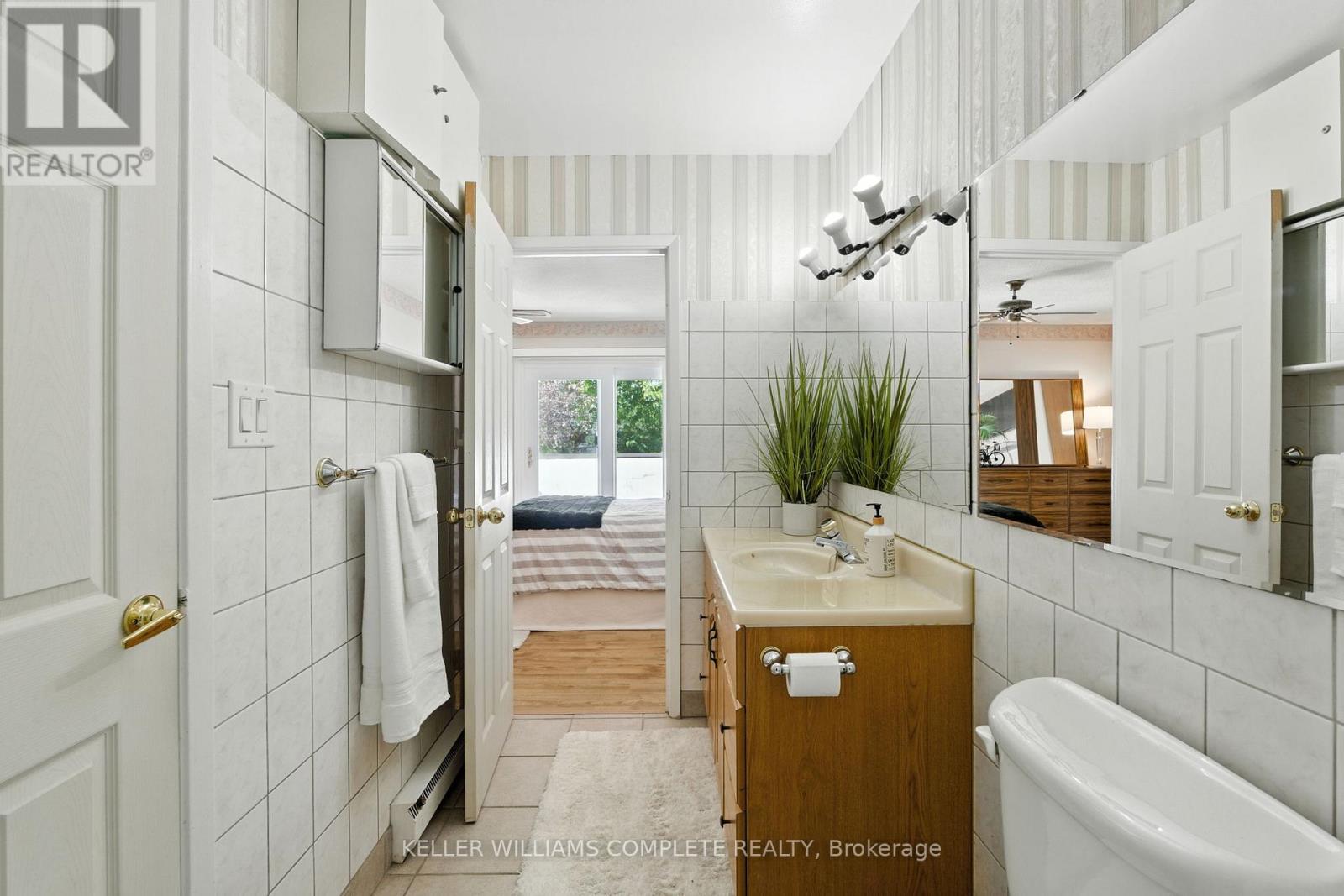 365 Cochrane Road, Hamilton, Ontario  L8K 6C2 - Photo 18 - X12435751