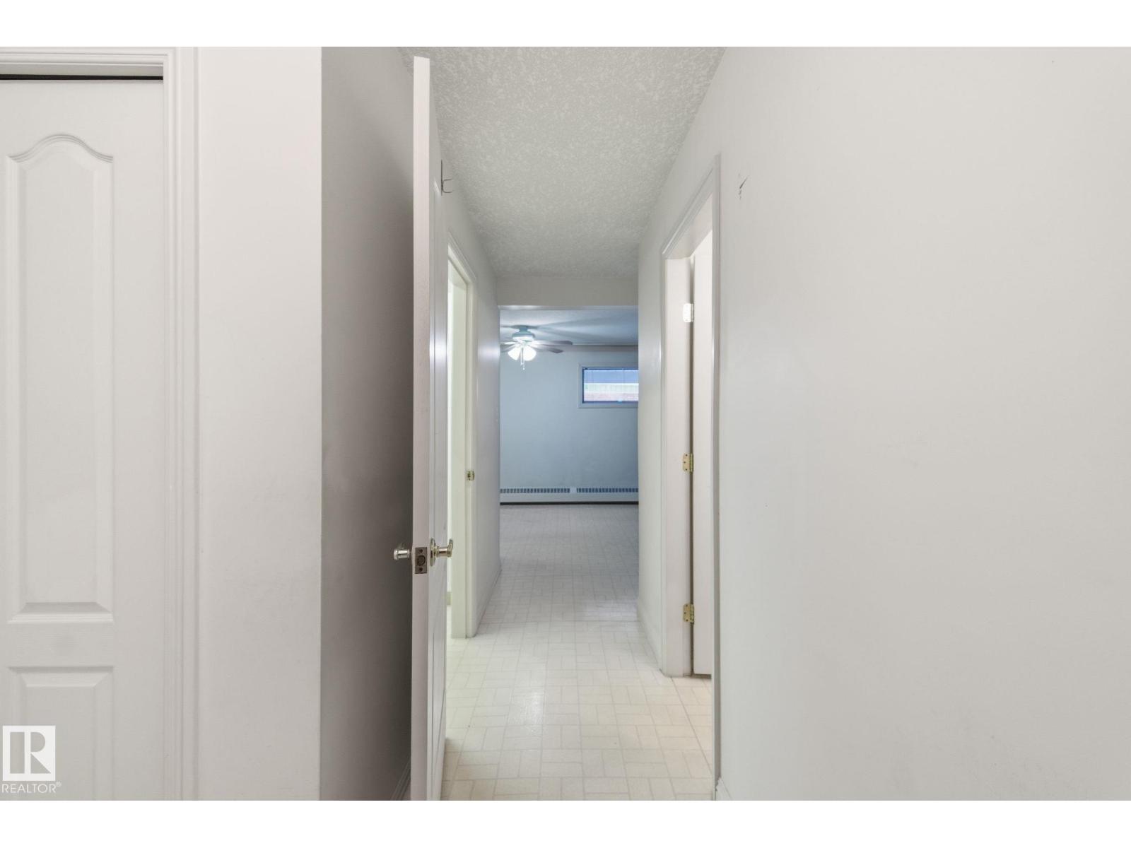 #48 9908 80 Av Nw Nw, Edmonton, Alberta  T6E 6L7 - Photo 4 - E4467564