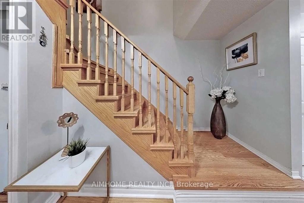 19 Hubbell Drive, Whitby, Ontario  L1R 2Y5 - Photo 15 - E12606072