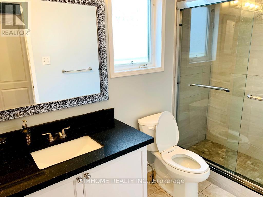 19 Hubbell Drive, Whitby, Ontario  L1R 2Y5 - Photo 18 - E12606072