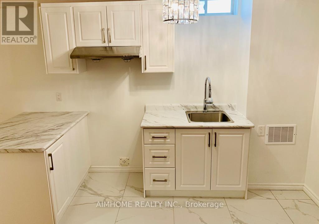 19 Hubbell Drive, Whitby, Ontario  L1R 2Y5 - Photo 22 - E12606072