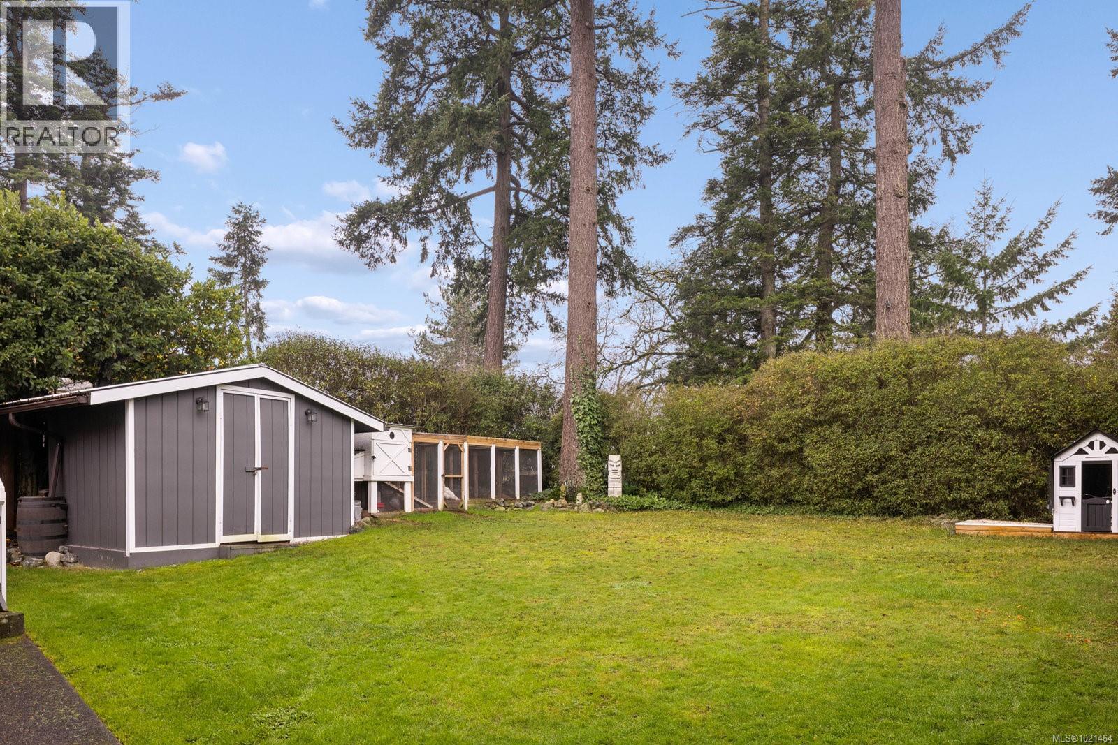 492 Meredith Cres, Saanich, British Columbia  V8Z 1Z3 - Photo 19 - 1021464