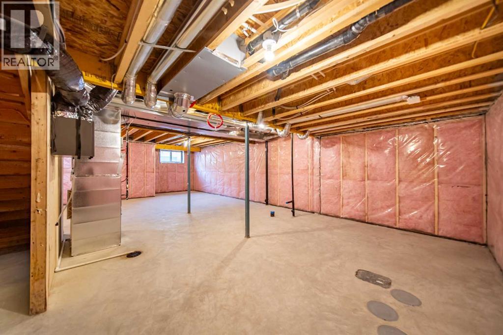 73 Royston Grove Nw, Calgary, Alberta  T3L 0M3 - Photo 37 - A2268758