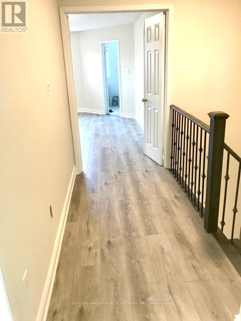 107 Laramie Crescent, Vaughan, Ontario  L6A 0P8 - Photo 22 - N12606074