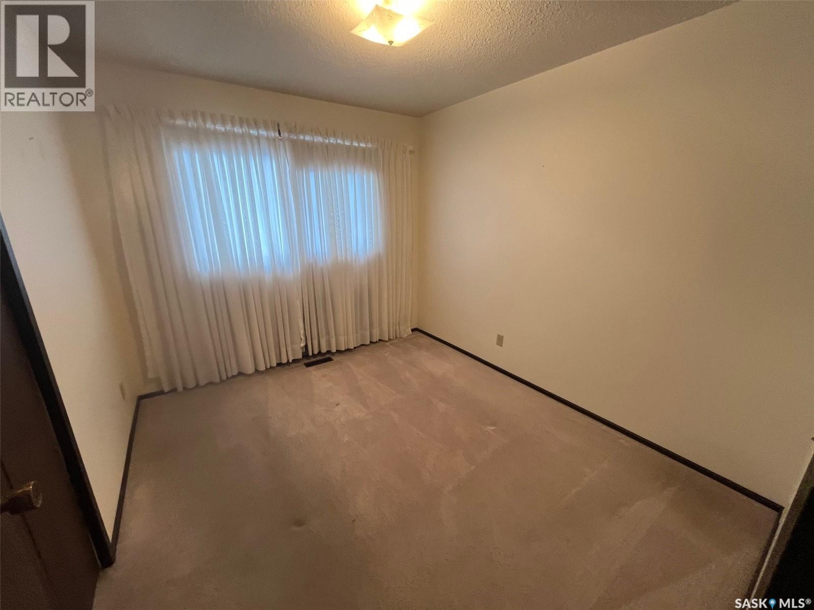 403 Cedar Avenue, Buckland Rm No. 491, Saskatchewan  S6V 5R3 - Photo 18 - SK025262