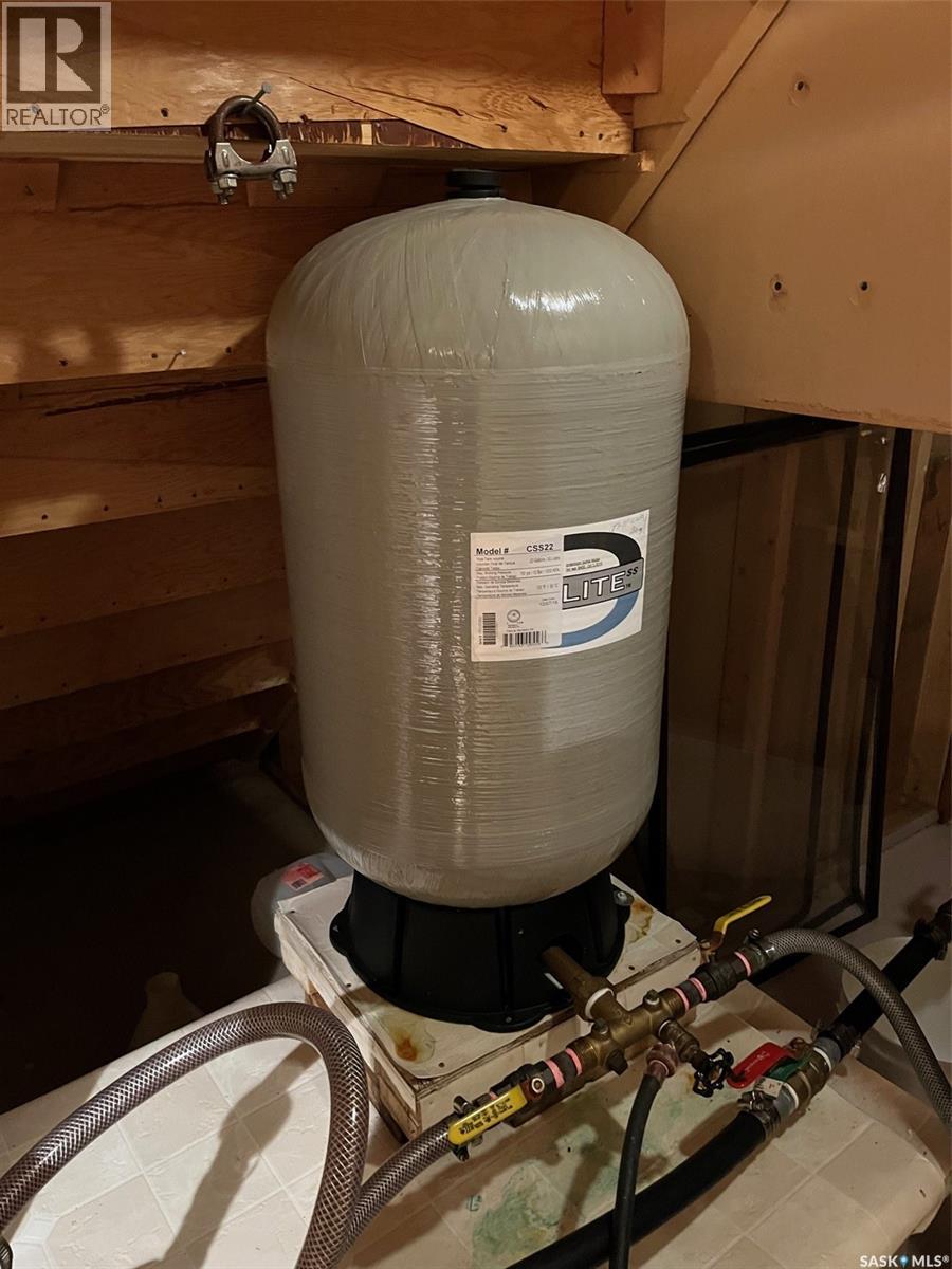 403 Cedar Avenue, Buckland Rm No. 491, Saskatchewan  S6V 5R3 - Photo 30 - SK025262