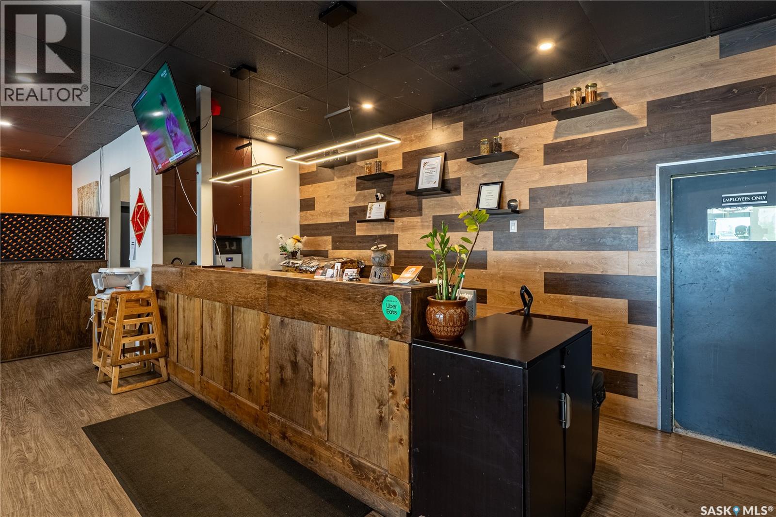 221 Victoria Avenue, Regina, Saskatchewan  S4N 0P4 - Photo 9 - SK025212