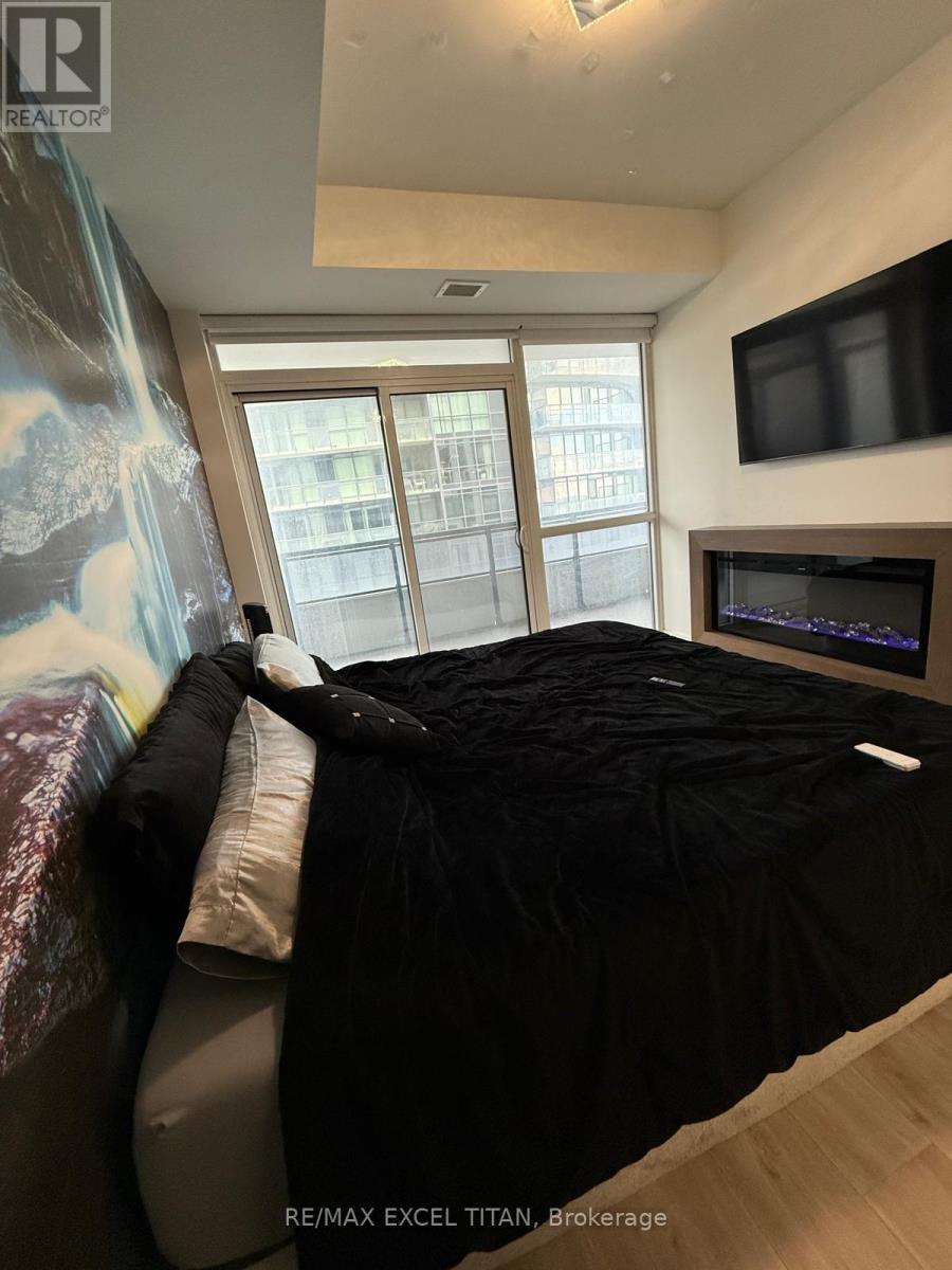 906 - 65 Annie Craig Drive, Toronto, Ontario  M8V 0C4 - Photo 28 - W12606076