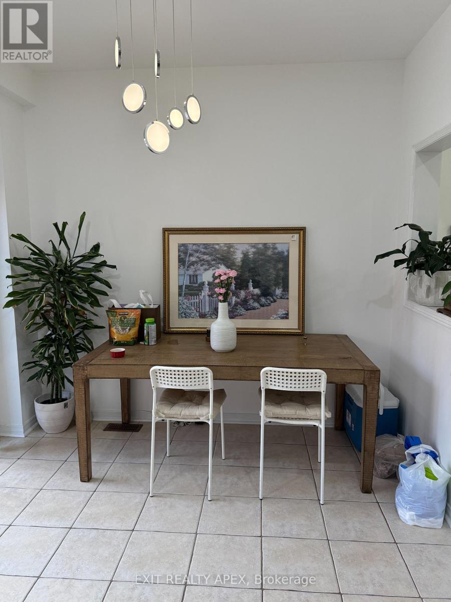 78 Fandago Drive, Brampton, Ontario  L6X 0R4 - Photo 12 - W12606088