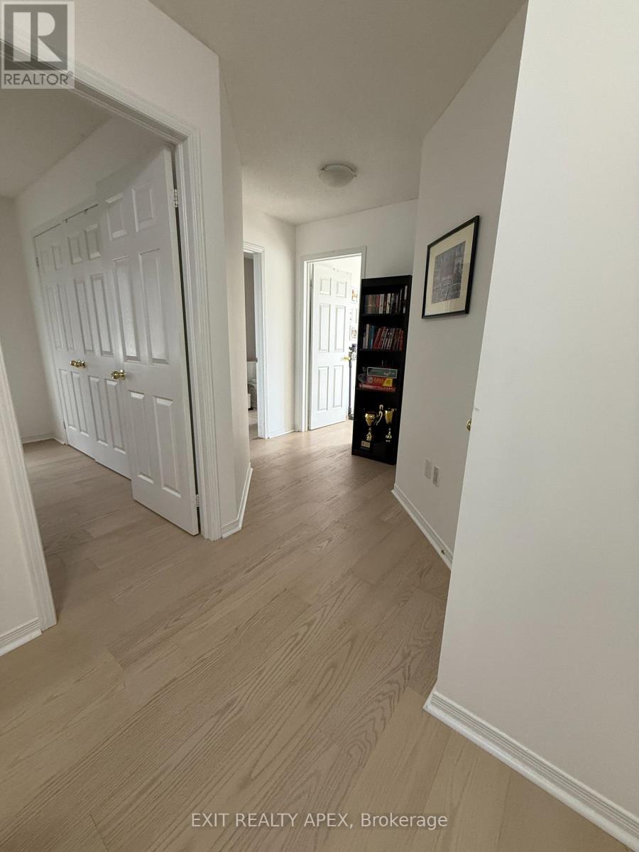 78 Fandago Drive, Brampton, Ontario  L6X 0R4 - Photo 15 - W12606088