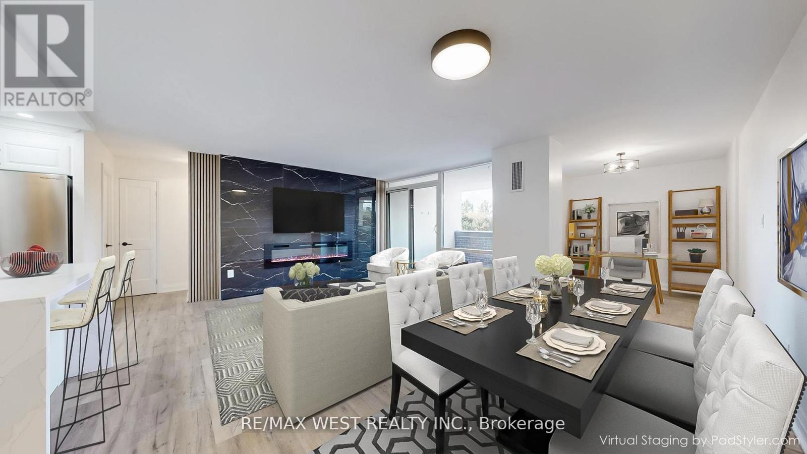 404 - 1535 Lakeshore Road E, Mississauga, Ontario  L5E 3E2 - Photo 5 - W12606108