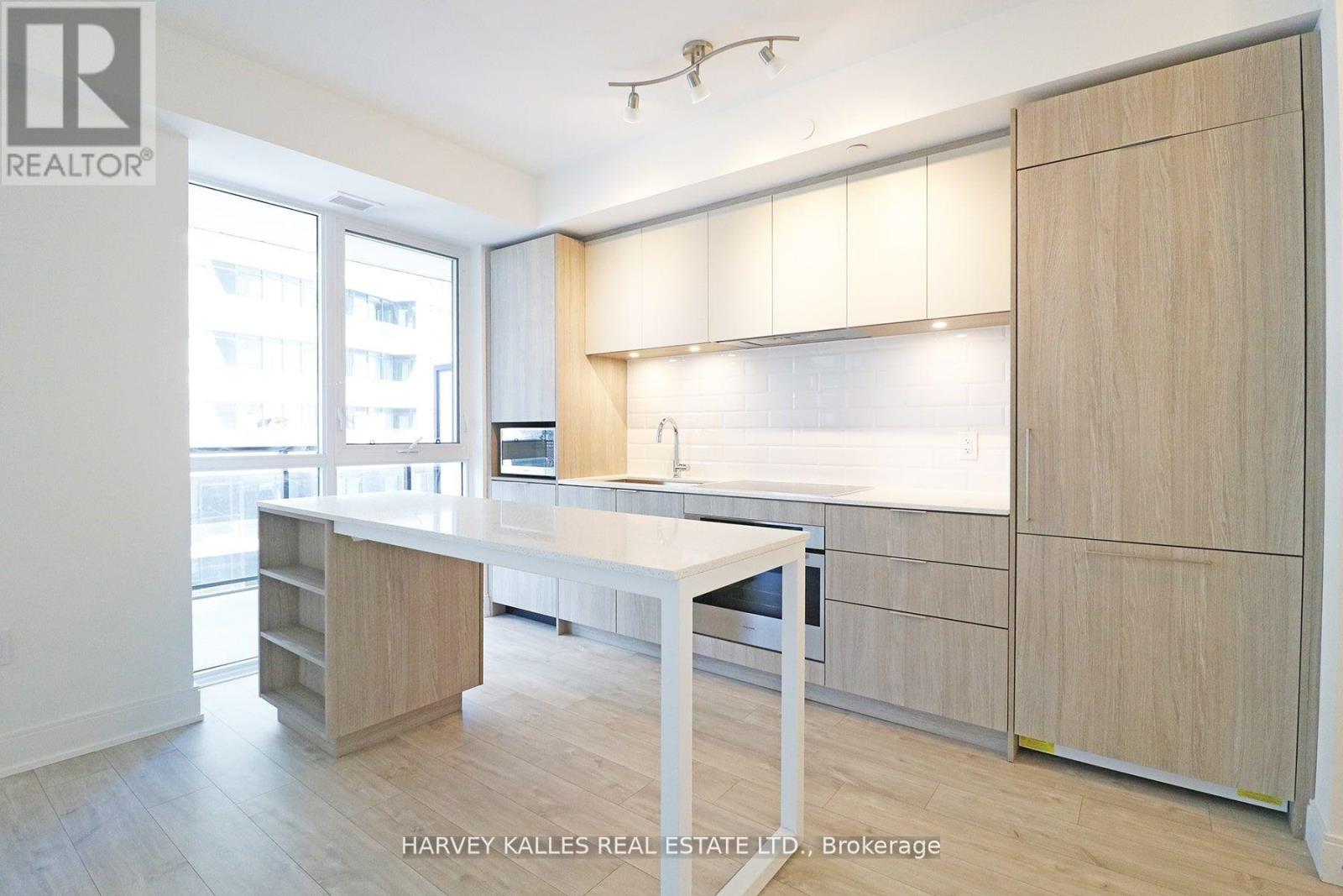 706 - 65 Annie Craig Drive, Toronto, Ontario  M8V 0G3 - Photo 4 - W12606126