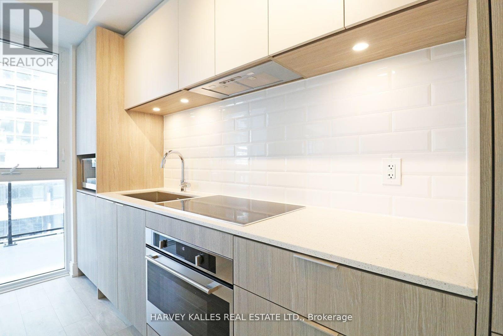 706 - 65 Annie Craig Drive, Toronto, Ontario  M8V 0G3 - Photo 6 - W12606126