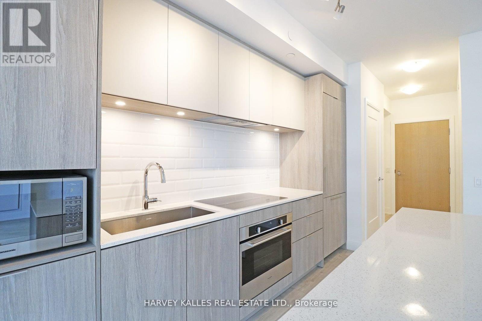 706 - 65 Annie Craig Drive, Toronto, Ontario  M8V 0G3 - Photo 7 - W12606126