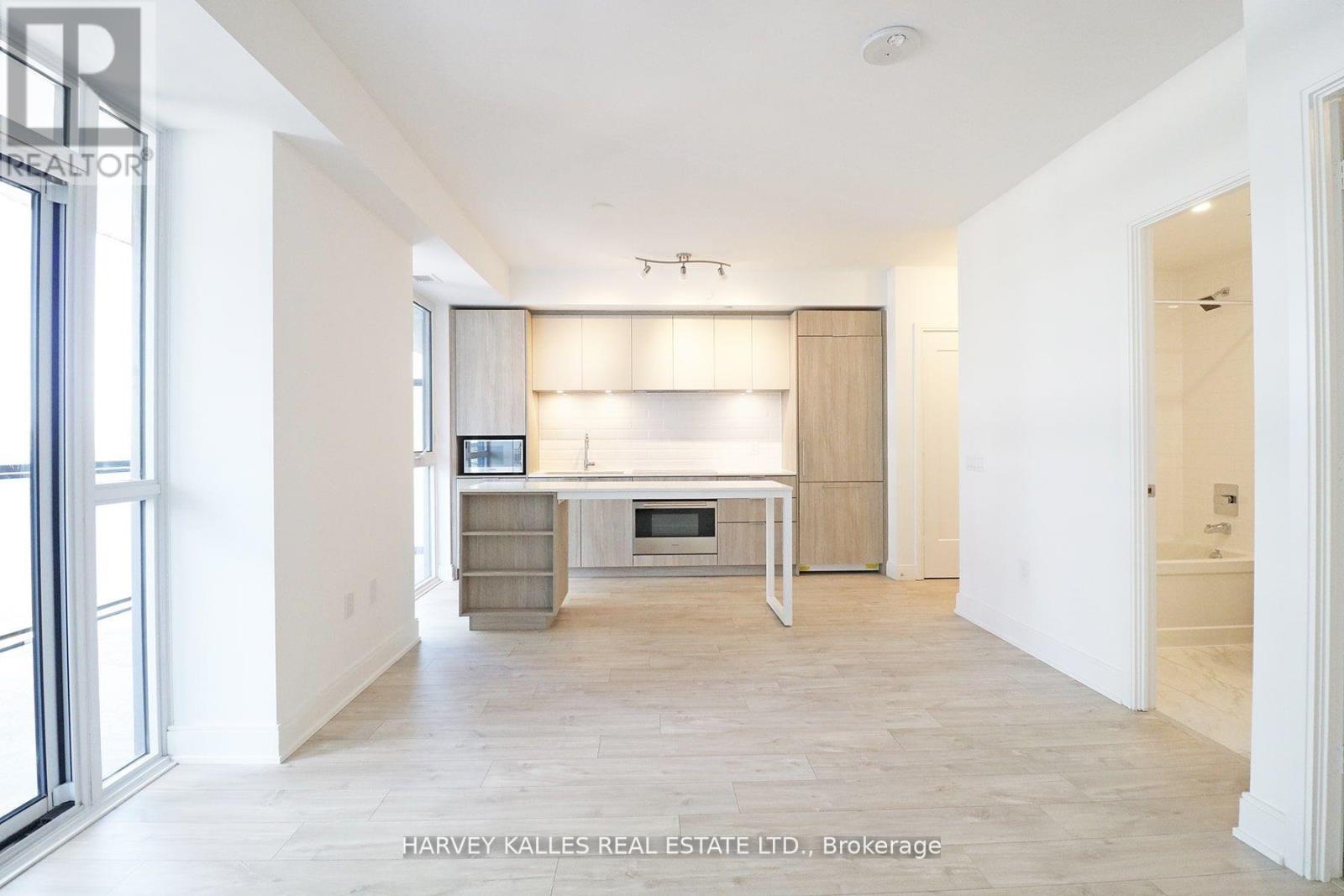 706 - 65 Annie Craig Drive, Toronto, Ontario  M8V 0G3 - Photo 9 - W12606126