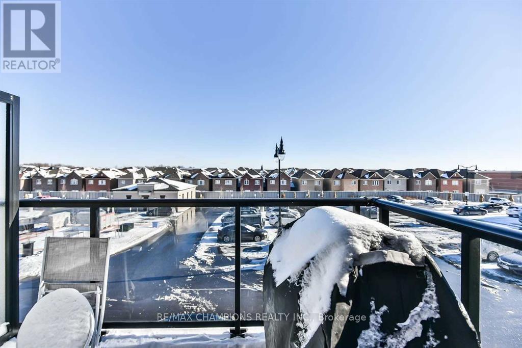 51 - 100 Dufay Road, Brampton, Ontario L7A 0B5 - Photo 11 - W12598494