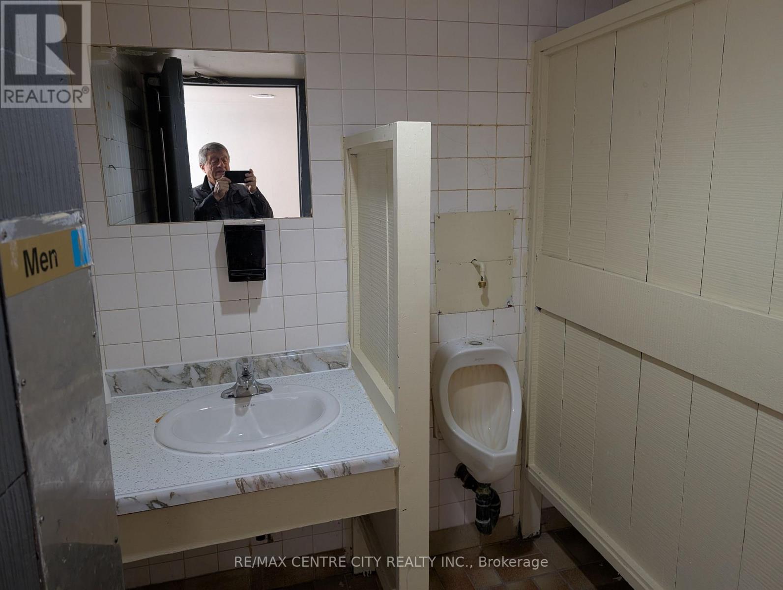 Lower Level - 1544 Dundas Street, London East, Ontario  N5W 3C1 - Photo 7 - X12462972