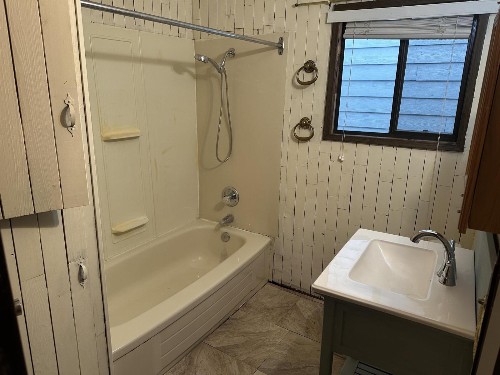 183 First Avenue, Cultus Lake North, Cultus Lake, British Columbia  V2R 4Z4 - Photo 8 - R3072480