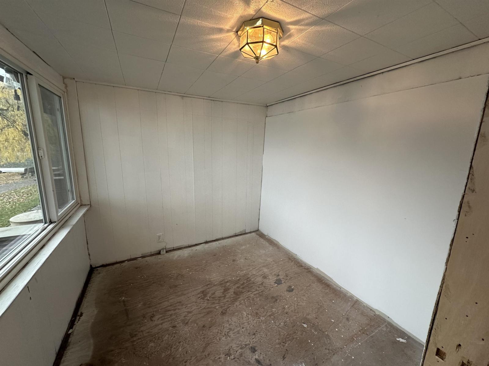 183 First Avenue, Cultus Lake North, Cultus Lake, British Columbia  V2R 4Z4 - Photo 14 - R3072480