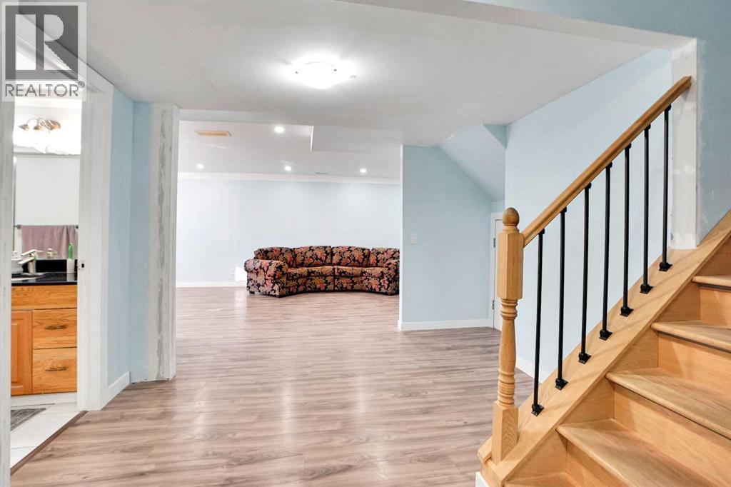 3 Saddleland Crescent Ne, Calgary, Alberta  T3J 5K9 - Photo 36 - A2265182