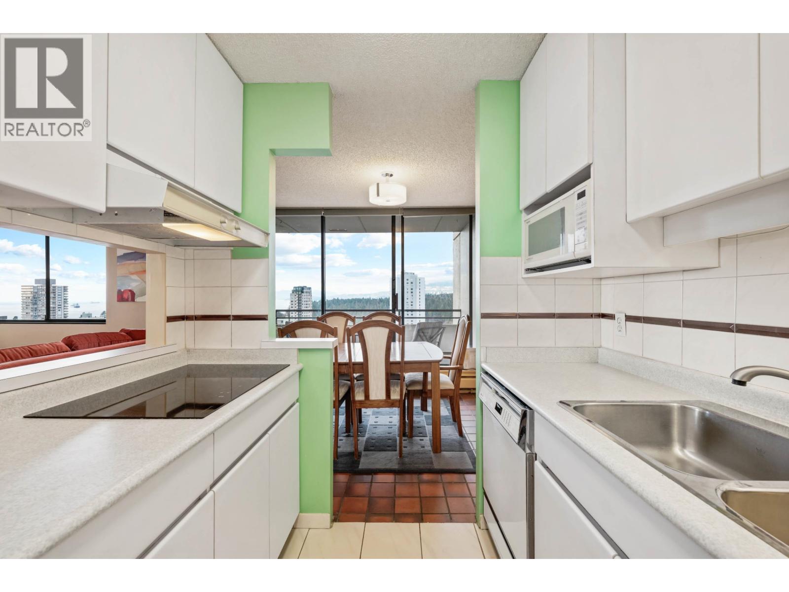 2004 1816 Haro Street, Vancouver, British Columbia  V6G 2Y7 - Photo 15 - R3072456