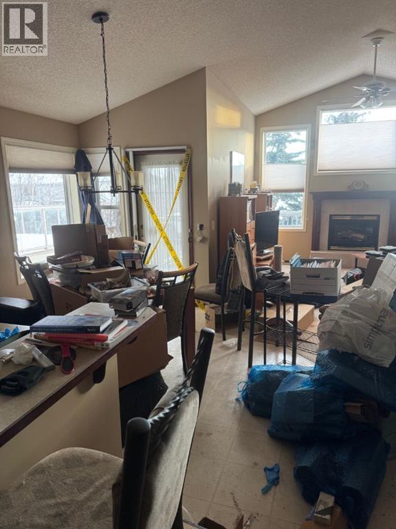 47 Citadel Ridge Close Nw, Calgary, Alberta  T3G 4V4 - Photo 2 - A2273629