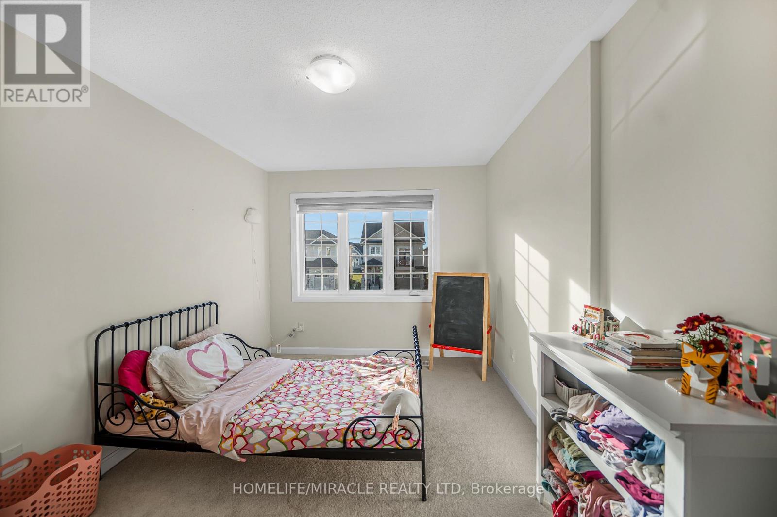 76 Oakmont Drive, Loyalist, Ontario  K0H 1G0 - Photo 29 - X12606068