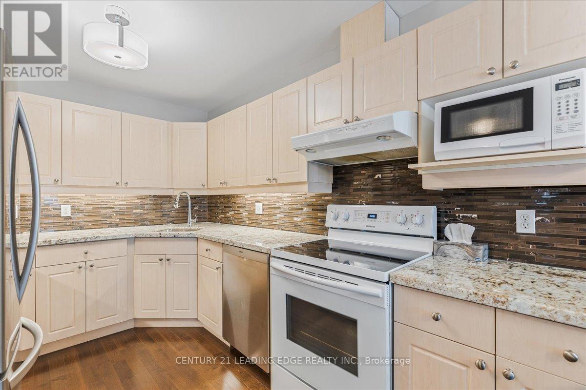 44 - 360 Erbsville Road, Waterloo, Ontario  N2T 2W2 - Photo 13 - X12606140