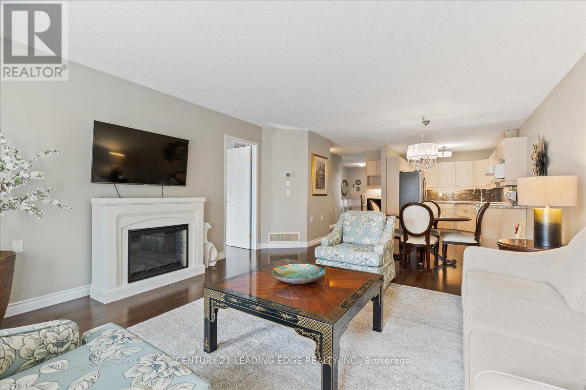 44 - 360 Erbsville Road, Waterloo, Ontario  N2T 2W2 - Photo 18 - X12606140