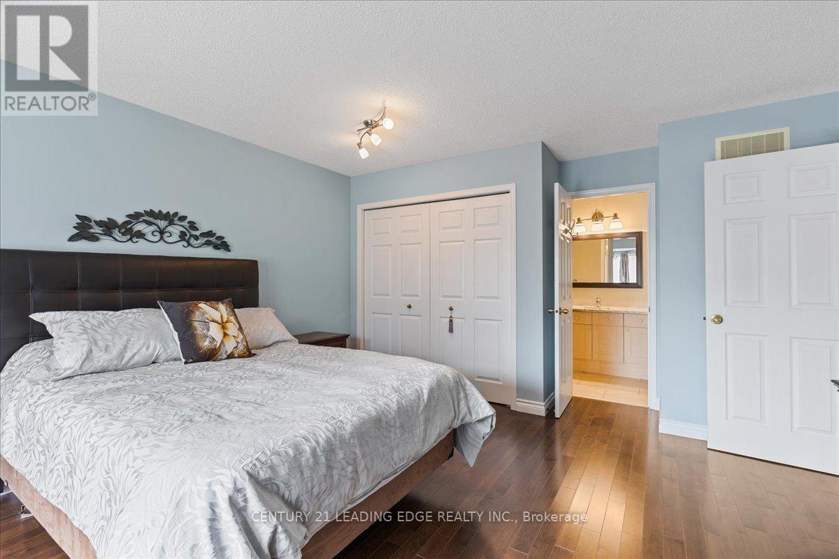 44 - 360 Erbsville Road, Waterloo, Ontario  N2T 2W2 - Photo 22 - X12606140